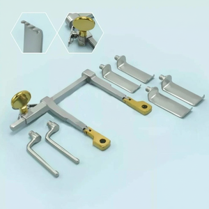 Retractor Cervical Manual Ajustable Or Grade Caspar con Cuchillas, Instrumentos para Columna Vertebral - Product Image 1