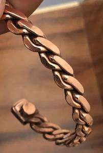 Brazalete Magnético de Cobre Puro Trenzado a Mano, Brazalete Energético, Alivio y Curación, Unisex, Ajustable, Elegante - Product Image 2
