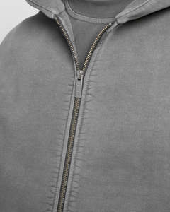 Survêtement jogging pour homme avec sweat à capuche zippé effet délavé vintage, en molleton de coton 500 GSM, coupe oversize et carrée, avec logo personnalisé, Fournisseur B2B - Product Image 5