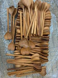 ช้อนไม้ทำมือลายไม้ธรรมชาติสำหรับทำอาหารเสิร์ฟและตกแต่งห้องครัว - Product Image 4
