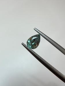 Pierre précieuse naturelle Alexandrite, taille poire, changeante de couleur, certifiée IGI, pierre précieuse en vrac pour les collectionneurs de bijoux et la création de bagues sur mesure - Product Image 2