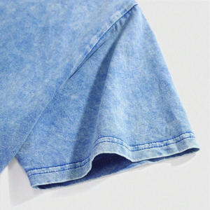 T-shirt long oversize unisexe de qualité supérieure, délavé à l'acide, 100 % coton, personnalisable pour la distribution de marques - Product Image 4