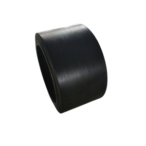 Pneu plein lisse à pression 28x16x22 pour chariot élévateur - Product Image 3