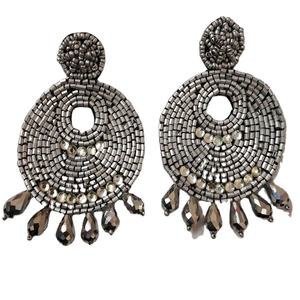 Boucles d'oreilles pendantes à paillettes faites à la main de la meilleure qualité - Product Image 3