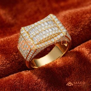 Custom 14k 18K Rose Gold Baguette Diamond Men's Ring | Pave Micro-Set Gold Signet Ring | High-End Hip Hop Jewellery - Product Image 2