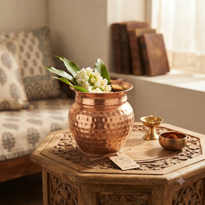 Pot à Pooja en Cuivre Fait Main, Vase Traditionnel Indien pour la Décoration du Temple à Domicile, Rituels de Mariage, Cadeau Spirituel - Product Image 2