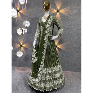 ชุด anarkali พร้อมจี้และ dupatta สวมสำหรับงานเลี้ยงตอนเย็นที่สวยงาม - Product Image 3