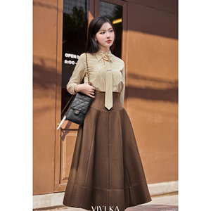 Jupe midi évasée élégante et moderne marron pour femme, taille haute, en polyester et élasthanne, décontractée, pour le bureau, RYAN - Product Image 3