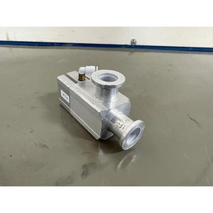 Válvula de fuelle de alto vacío SMC XLA-16 usada como pieza de repuesto para equipos de semiconductores Legacy - Product Image 3
