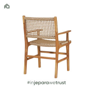 Chaise de salle à manger d'extérieur moderne et durable en teck, fauteuil de patio à faible entretien avec accents en rotin et bois massif, confortable pour hôtel - Hinata - Product Image 5