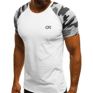 T-shirt pour homme à col rond, coupe classique, polyester/coton, logo personnalisé, tissu en toile de haute qualité, respirant, service OEM - Product Image 1