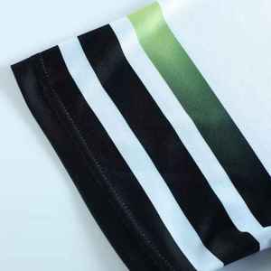 ชุดเทนนิสทันสมัยรุ่นล่าสุด ดีไซน์ป้องกันรังสียูวี พิมพ์ลายตามสั่งสำหรับทีมชาย ใช้ผ้าแห้งเร็วเพื่อความปลอดภัย - Product Image 3