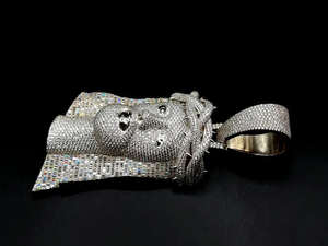 Collar con Colgante de Jesús con Incrustaciones de Moissanita en Plata de Ley 925 y Oro Blanco, Collar Religioso Personalizado de Estilo Hip Hop para Ella - Product Image 4