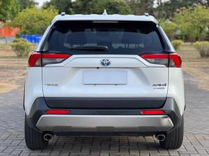 RAV4 d'occasion haut de gamme, modèle 2024, hybride électrique intelligent à double moteur, 2.5L <span class=keywords><strong>E</strong></span>-CVT 2WD, peinture et état d'origine, excellent prix - Product Image 4