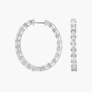 Boucles d'oreilles créoles en or jaune 14 carats avec diamants de laboratoire taille baguette - Product Image 5