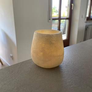 Porte-bougie en pierre d'albâtre de luxe, élégant, fait main, décoratif, centre de table pour l'intérieur - Product Image 1