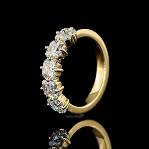 แหวนแต่งงานเพชรทรง Asscher 1.5 กะรัต 5 เม็ด ประดับเพชรแบบครึ่งวง  ทองคำแท้ 18K สำหรับผู้หญิง ได้รับการรับรองจาก IGI สไตล์วินเทจ - Product Image 4