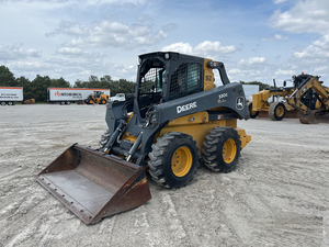 Cargadora Compacta 330G 2021 con Cabina Cerrada, Máquina de Construcción de Alto Rendimiento - Product Image 5