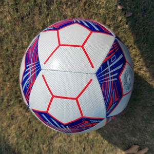 Ballon de football personnalisé avec logo, meilleure qualité, nouveau style, fabrication en usine - Product Image 4