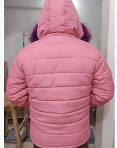 Abrigo Acolchado Cortavientos para Mujer al por Mayor - Chaqueta Térmica de Invierno para Exteriores de Alto Gramaje - Product Image 2