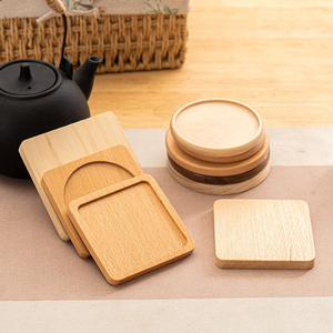 Ensemble de sous-verres en bois de hêtre lisse avec rainure pour le jus, sous-verres ronds et carrés sans éclats pour tasses à thé, protection de table basse - Product Image 4