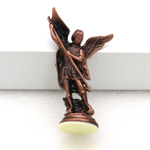 Porte-clés vintage en métal, pendentif ornemental, figurine de l'archange Michel avec gravure sculptée, décoration d'intérieur - Product Image 6