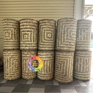 Tapis de jardin rustique en bambou tressé fait main, mobilier d'extérieur écologique pour patio et villa - Product Image 1