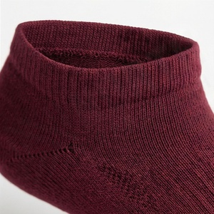 Crew <b>Socks</b> Solid Burgundy Knitted Breathable Casual Daily Wear Adult Regular Style - Product Image 4