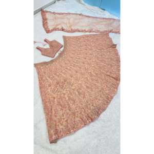 Lehenga Choli de créateur pour mariages, en tissu polyester avec broderies de fils, de dori, de paillettes et de perles. - Product Image 1