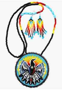 Ensemble collier et boucles d'oreilles à perles d'inspiration vintage avec un design classique pour les amateurs de mode ethnique - Product Image 3