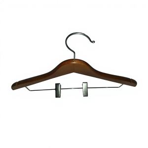 Cintre en bois de style américain de fabricants indiens de qualité supérieure Taille personnalisée pour chiffons-pour armoire ou salle de bain - Product Image 1