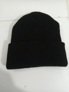 Gorro de Punto Acrílico Negro Unisex, Gorro de Invierno con Borde Plegado, Estilo Casual Urbano, Color Sólido, Tejido Cálido, para Adultos, 56-58CM - Product Image 2