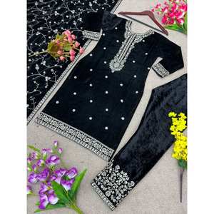 Mono de fiesta de diseñador con estilo superior Sharara y Dupatta para ocasiones elegantes - Product Image 4