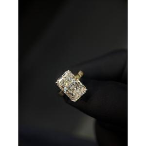 แหวนเพชรทรงรัศมี 10 กะรัต เพชรเลี้ยงในห้องปฏิบัติการ ทอง 14K เพชรข้าง 1.8 กะรัต แหวนหมั้นแบบวงแหวนซ่อน - Product Image 1