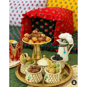 Plateau de service à prix abordable avec amandes, noix de cajou et raisins secs, plateau artisanal en métal pour le Ramadan, plateau de dattes et de noix pour la table - Product Image 1