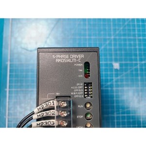 ORIENTAL MOTOR RKD514LM-C ไดรเวอร์สเต็ปเปอร์มอเตอร์ 5 เฟส ใช้ได้โดยตรง อะไหล่อุปกรณ์เซมิคอนดักเตอร์รุ่นเก่า - Product Image 4