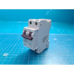 Disjoncteur miniature LS ELECTRIC BKM-15A, utilisé comme pièce détachée pour équipement semi-conducteur d'époque - Product Image 4
