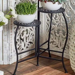 Support de pot de fleurs en fer pour intérieur et extérieur, idéal pour décorer les maisons, les patios, les balcons, les jardins, la présentation des plantes - Product Image 1