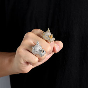 Anillo de cóctel con cabeza de rinoceronte para hombre, plata 925, chapado en oro de 18K, engaste de cristal pavé, diseño animal, joyería llamativa estilo hip-hop - Product Image 1