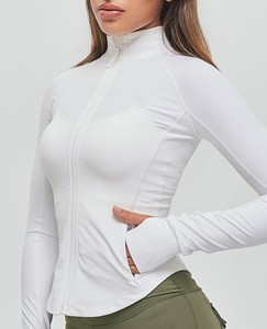 Chaqueta Deportiva Ajustada para Mujer, con Tejido Acanalado, Resistente al Viento, Elástica en Cuatro Direcciones, Sin Costuras, de Spandex/Poliéster, con Logotipo Frontal - Blanca - Product Image 4