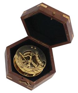 Reloj de Sol Estilo Antiguo de Latón Macizo Chapado en Oro con Caja de Madera, Brújula, Puntero de Orientación Premium para Senderismo, Decoración Marítima Vintage - Product Image 5