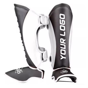 Espinilleras Profesionales Personalizadas para Entrenamiento de Muay Thai y Kickboxing, Espinilleras de Cuero PU, Diseño Ajustable y Transpirable para Piernas y Pies - Product Image 2