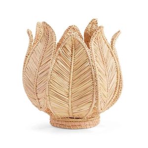 Support de bougie de table en rotin fait main en forme de tulipe, vase tissé naturel exquis pour une décoration élégante de la maison et des événements - Product Image 3