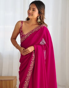 Sari traditionnel en soie rose orné pour femme KV, avec chemisier non cousu, réversible et infroissable, idéal pour les occasions de fête d'automne - Product Image 1
