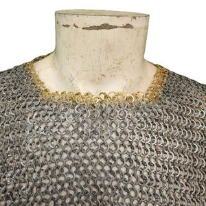 Camisa de Cota de Armadura Medieval Hecha a Mano de Acero Suave con Anillos de Latón Remachados Planos, Armadura Histórica para Recreación, Cosplay y Halloween - Product Image 6