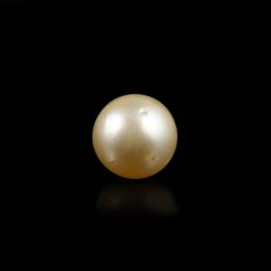 Handcrafted 5 Carat Golden Loose Pearl-AA Grade Seawater Gemstone for Fine Jewelry - Product Image 1