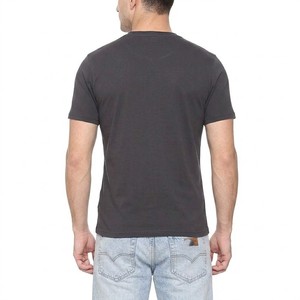 Camiseta de Hombre con Panel de Rayas en el Pecho, Algodón Premium, Tejido Transpirable y Suave, Manga Corta, Cuello Redondo, Casual, Verano, Corte Ajustado, Elegante - Product Image 2