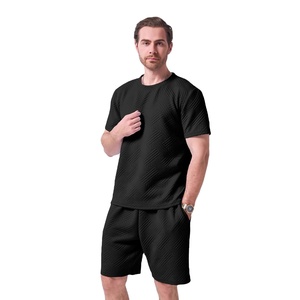 Ensemble de vêtements shorts de couleur unie pour hommes ensemble de t-shirt à manches courtes et à col rond ensemble de pantalons et shorts à porter au quotidien ensemble de fitness pour hommes - Product Image 1