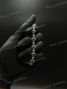 สร้อยข้อมือมอสซาไนต์หรูหราประดับดอกไม้ เงินแท้ 925 ชุบโรเดียม สำหรับผู้หญิง สไตล์งานแต่งงาน - Product Image 2
