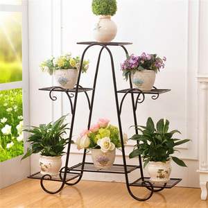 Soporte de Hierro Premium para Plantas, Decoración de Esquinas de Sala de Estar y Exhibición en Balcón/Jardín, para un Estilo Moderno en el Hogar - Product Image 1